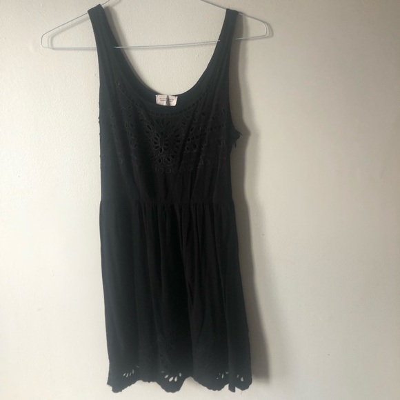❤️Pins & Needles UO Black Dress Rayon Boho Embroidered Eyelet Sleeveless Size S - Picture 2 of 7